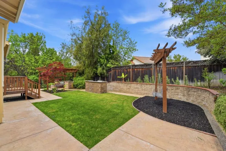 1129 Foxhurst Way, San Jose, California 95120