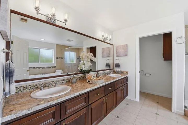 1129 Foxhurst Way, San Jose, California 95120