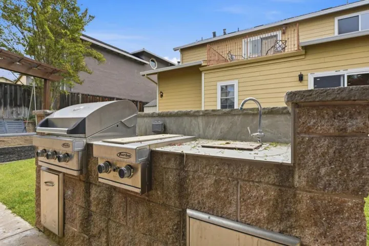 1129 Foxhurst Way, San Jose, California 95120