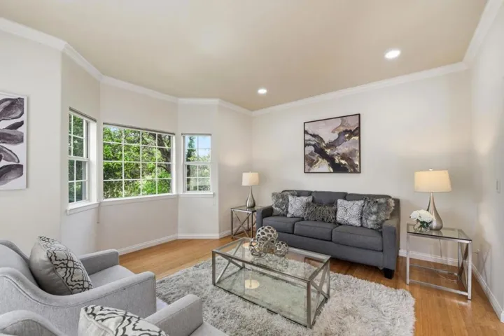 1129 Foxhurst Way, San Jose, California 95120