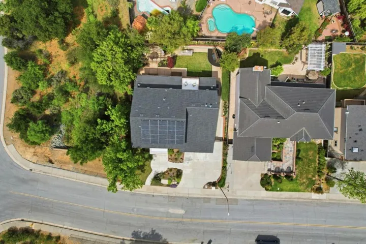 1129 Foxhurst Way, San Jose, California 95120