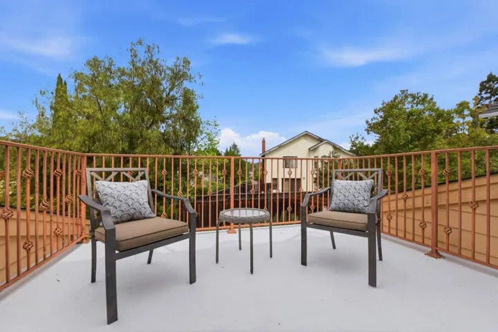 1129 Foxhurst Way, San Jose, California 95120