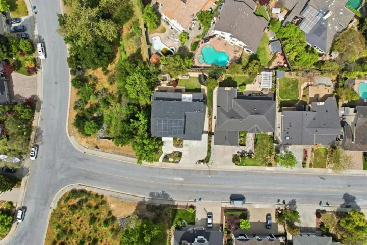 1129 Foxhurst Way, San Jose, California 95120