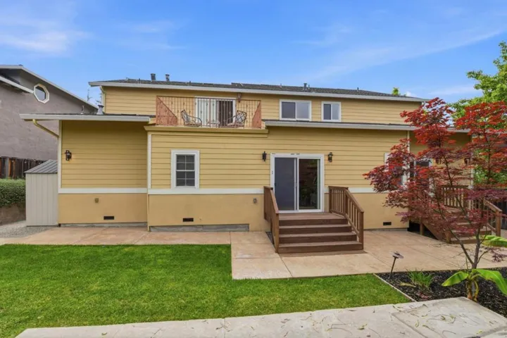 1129 Foxhurst Way, San Jose, California 95120