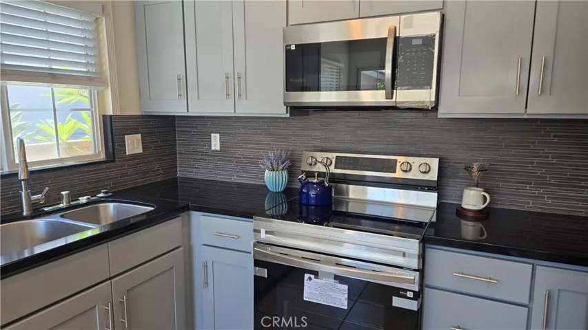 1234 Summersworth Place, Fullerton, California 92833