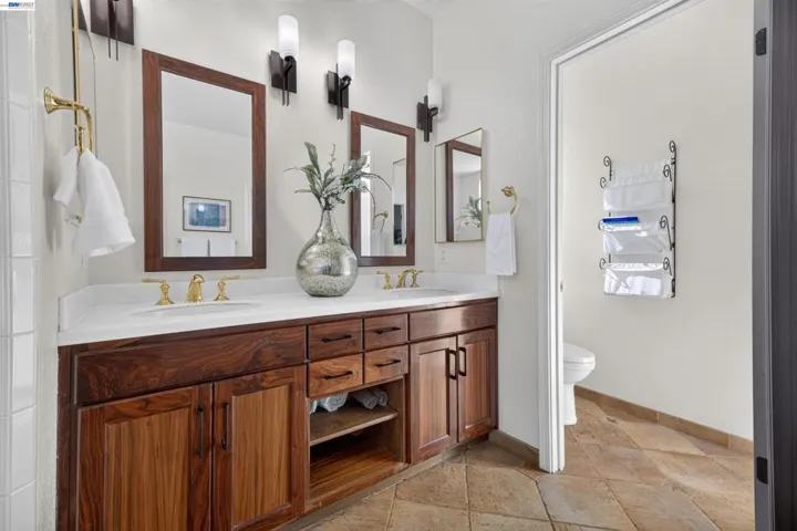 271 Kelley Mist Ct, Tracy, California 95377