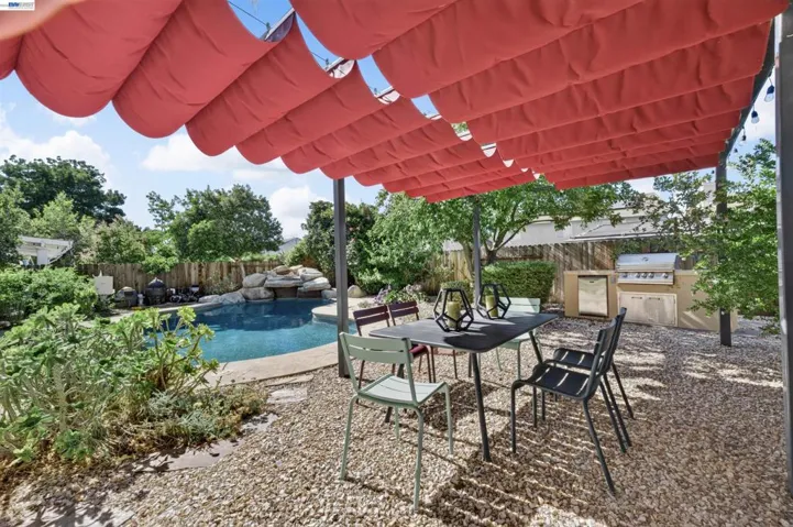 271 Kelley Mist Ct, Tracy, California 95377