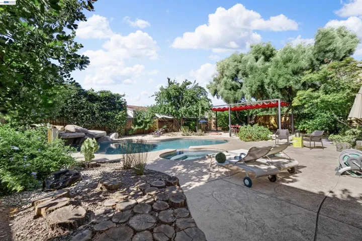 271 Kelley Mist Ct, Tracy, California 95377
