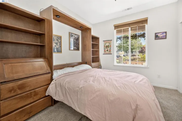 271 Kelley Mist Ct, Tracy, California 95377