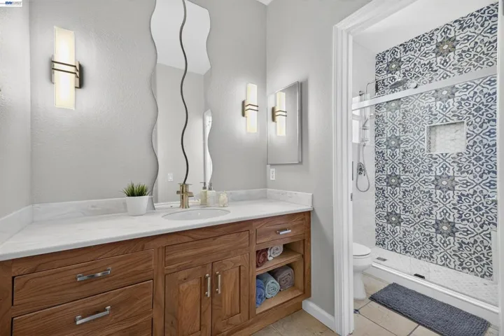 271 Kelley Mist Ct, Tracy, California 95377