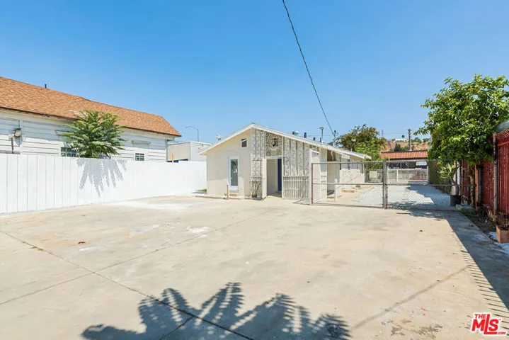 4310 Floral Drive, Los Angeles, California 90022