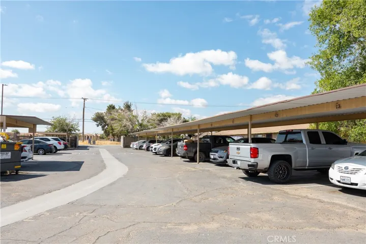 11200 Chamberlaine, Adelanto, California 92301