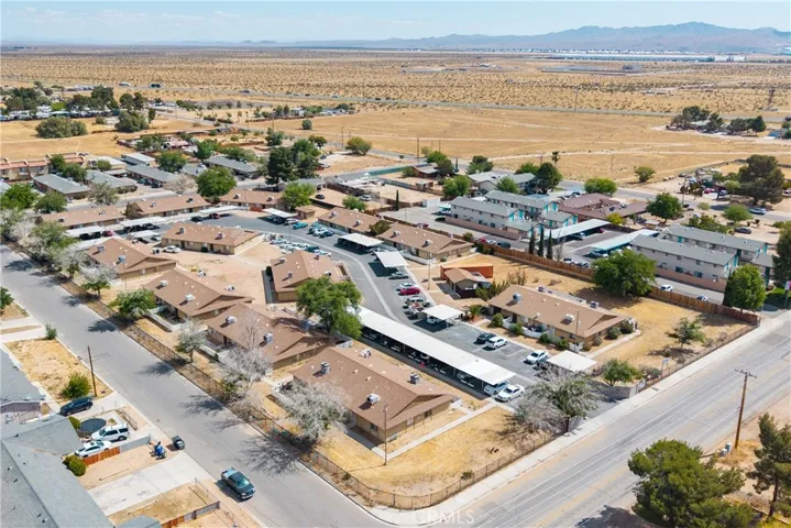 11200 Chamberlaine, Adelanto, California 92301