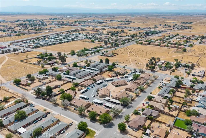 11200 Chamberlaine, Adelanto, California 92301