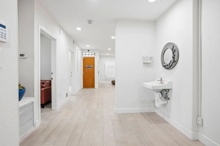 607 N Anaheim Boulevard, Anaheim, California 92805