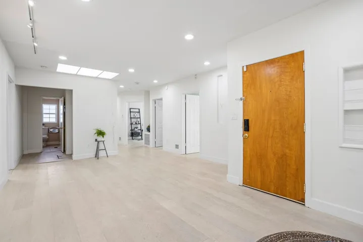 607 N Anaheim Boulevard, Anaheim, California 92805