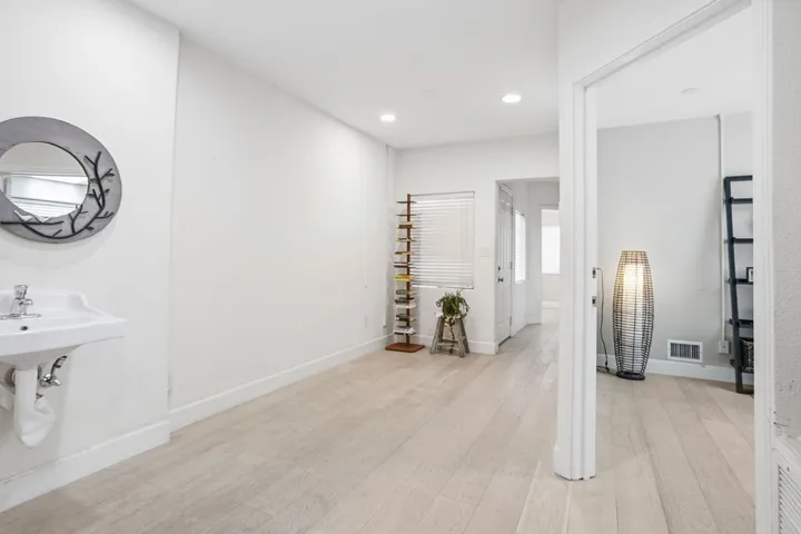607 N Anaheim Boulevard, Anaheim, California 92805