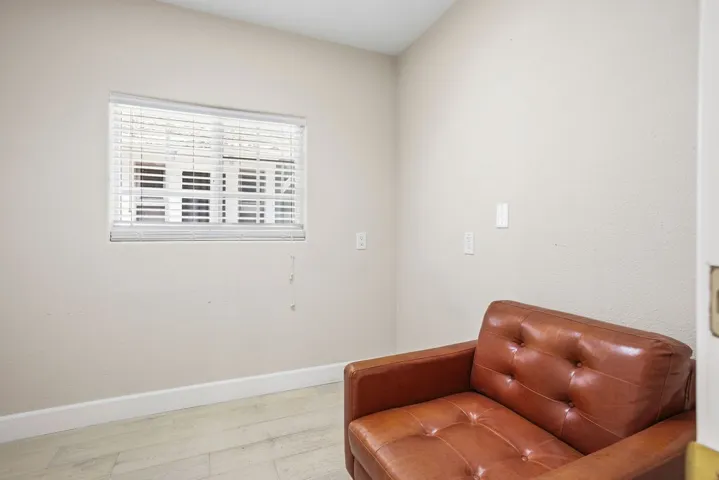 607 N Anaheim Boulevard, Anaheim, California 92805