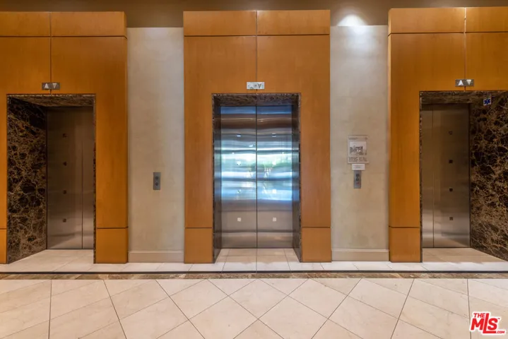 Lobby Elevators