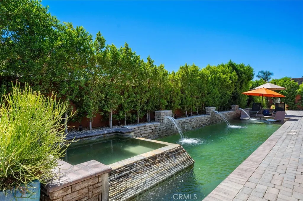 Jacuzzi/Pool Jacuzzi/Pool