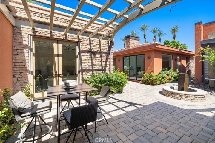 Courtyard/Casitas