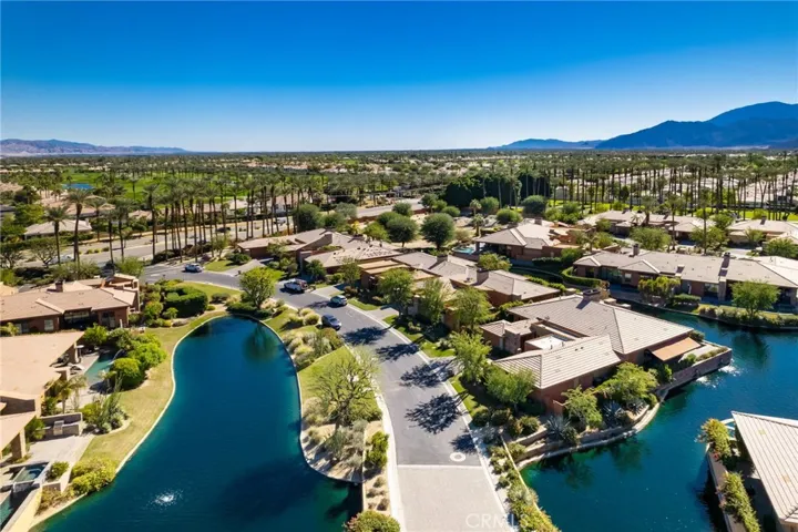 Palmilla Community