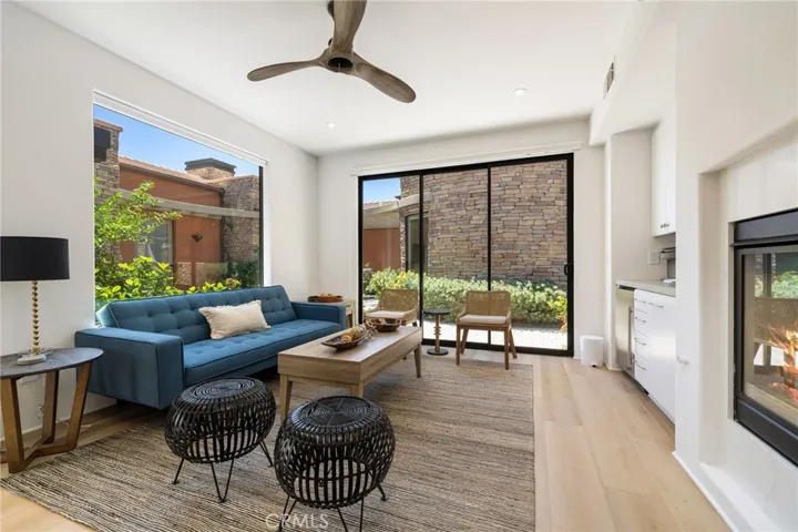 Casitas Living Room