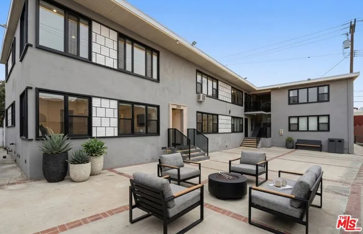 1475 Venice Boulevard, Los Angeles, California 90006