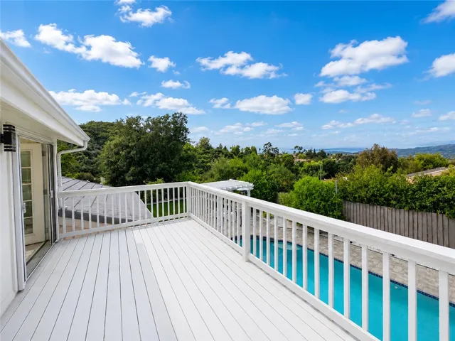 4301 Cezanne Avenue, Woodland Hills, California 91364