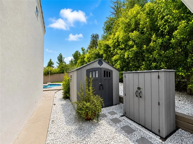 4301 Cezanne Avenue, Woodland Hills, California 91364