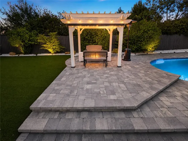 4301 Cezanne Avenue, Woodland Hills, California 91364
