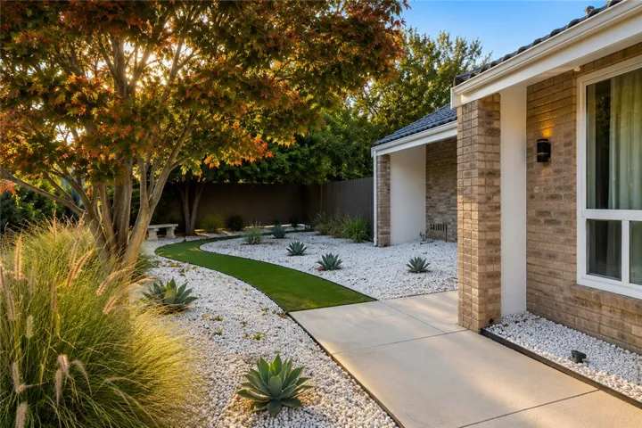 4301 Cezanne Avenue, Woodland Hills, California 91364
