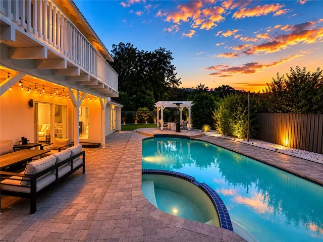 4301 Cezanne Avenue, Woodland Hills, California 91364