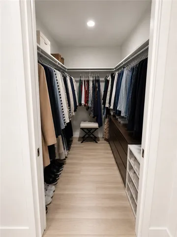 4301 Cezanne Avenue, Woodland Hills, California 91364