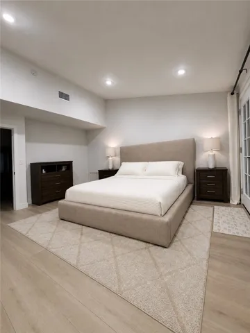 4301 Cezanne Avenue, Woodland Hills, California 91364
