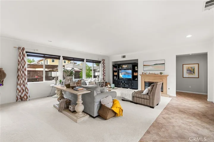35048 Via Santa Catalina, Winchester, California 92596