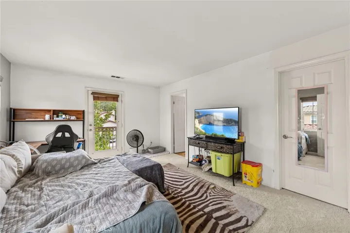 35048 Via Santa Catalina, Winchester, California 92596