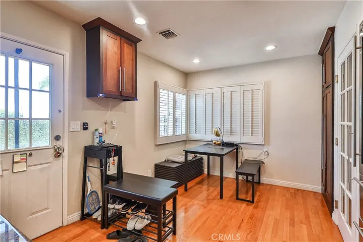 843 N Entrada, Glendora, California 91741