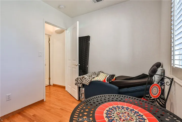 843 N Entrada, Glendora, California 91741