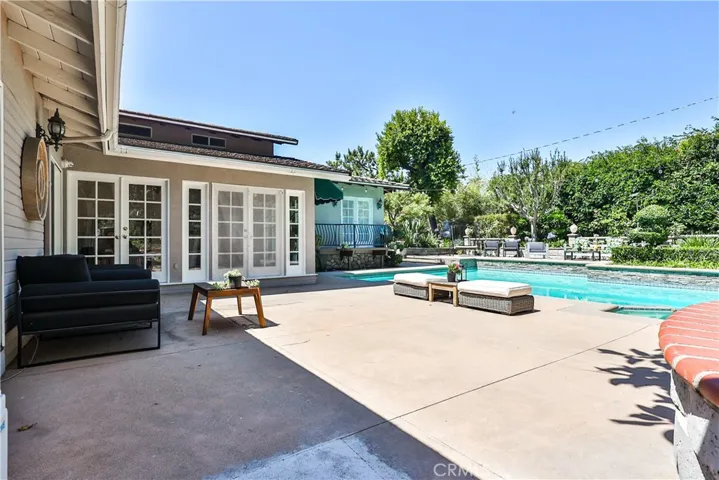 843 N Entrada, Glendora, California 91741