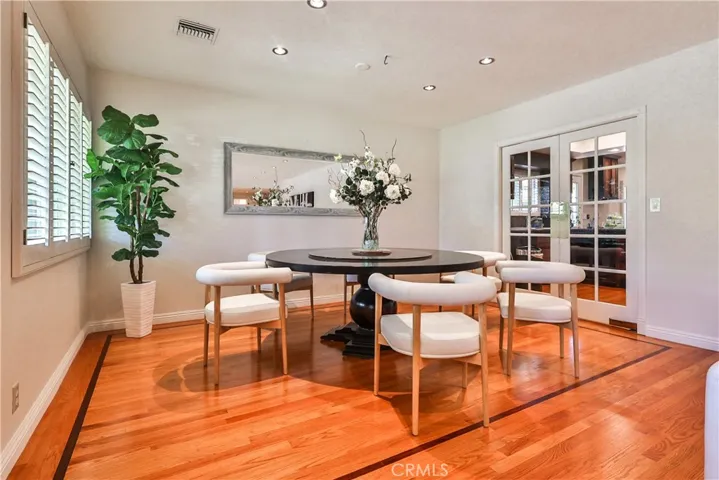 843 N Entrada, Glendora, California 91741