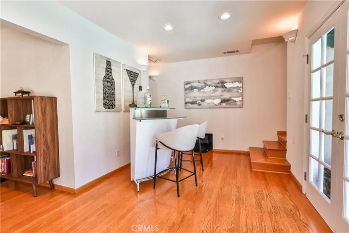 843 N Entrada, Glendora, California 91741