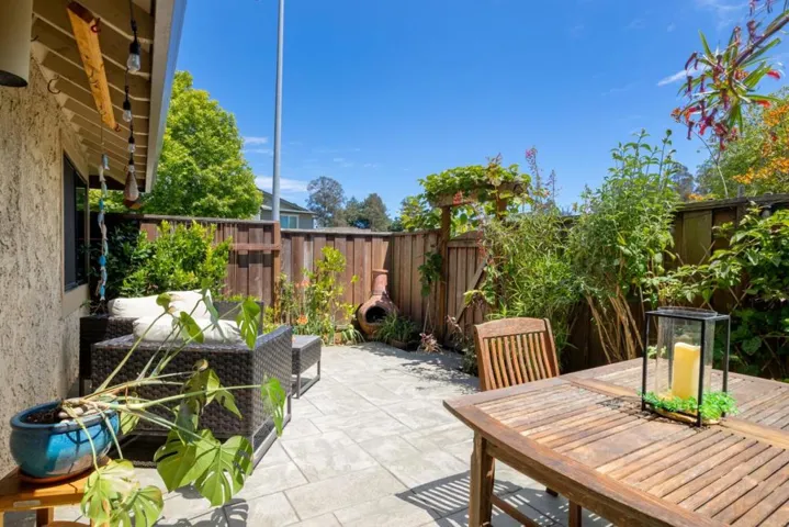 6250 Cabot Court, Aptos, California 95003