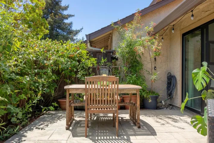 6250 Cabot Court, Aptos, California 95003