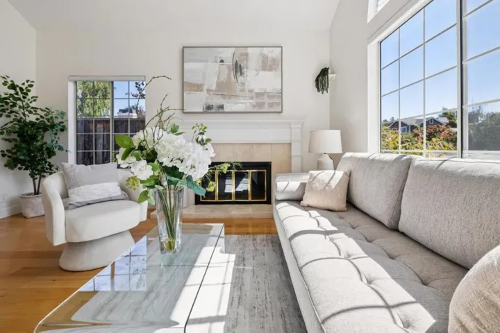 700 Bahama Lane, Foster City, California 94404