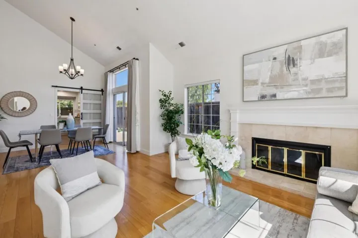 700 Bahama Lane, Foster City, California 94404