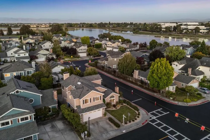 700 Bahama Lane, Foster City, California 94404