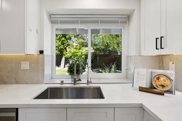 700 Bahama Lane, Foster City, California 94404