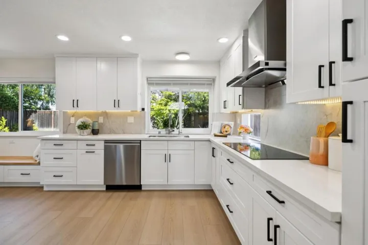 700 Bahama Lane, Foster City, California 94404
