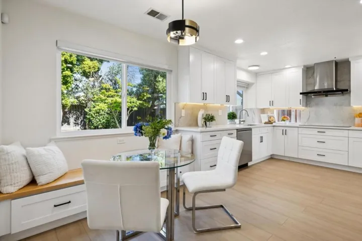 700 Bahama Lane, Foster City, California 94404